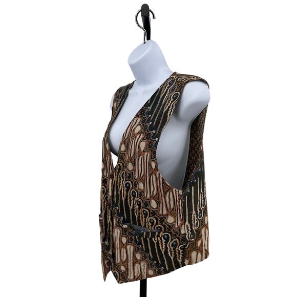 WMNS Bali Print Vest Sleeveless V-neck Button Up Jacket Layering Piece Brown/Tan - Picture 4 of 4